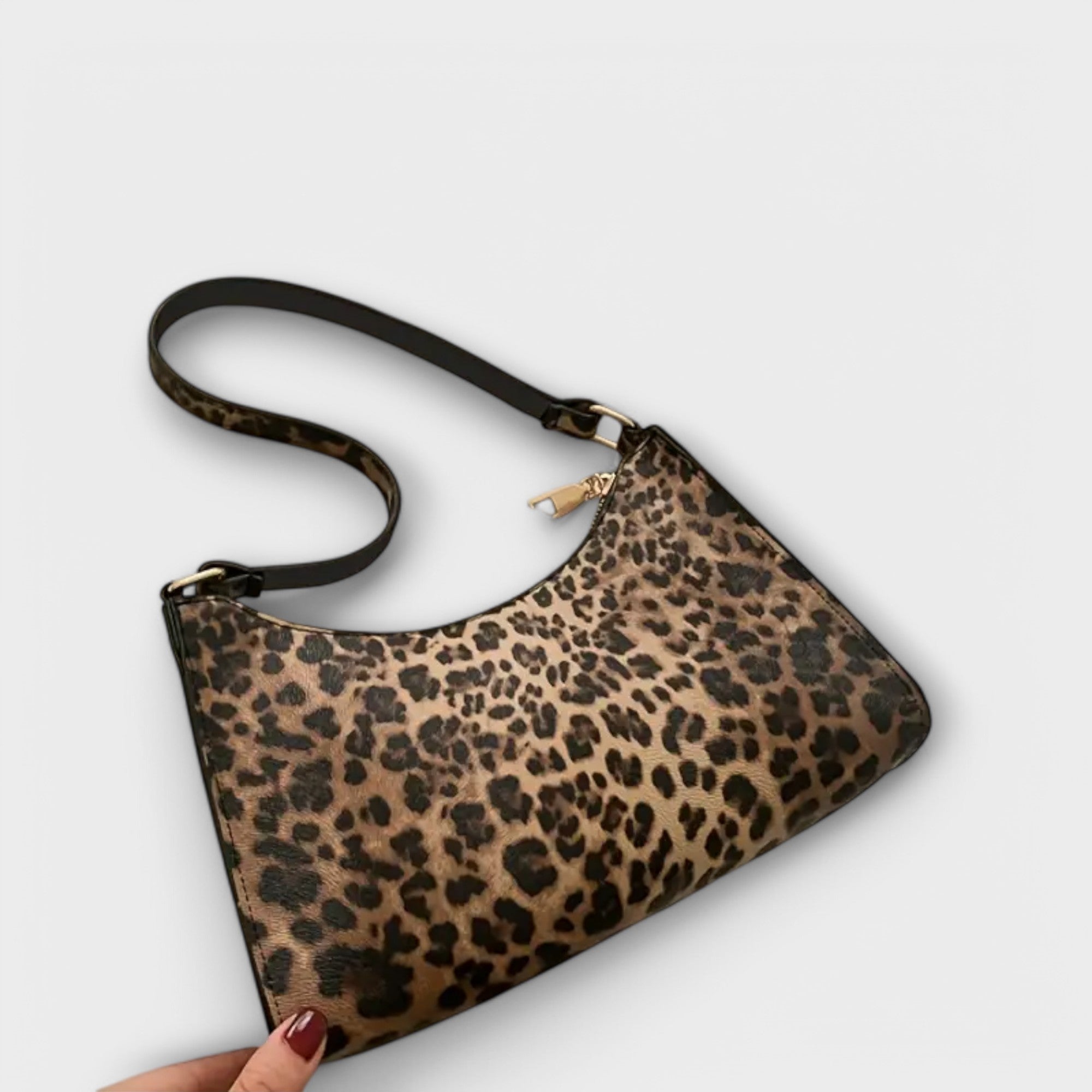 Mel - Leopard Print Shoulder Bag in French Style