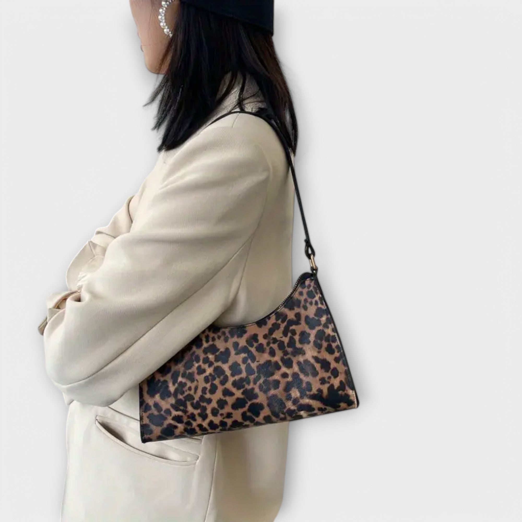 Mel - Leopard Print Shoulder Bag in French Style