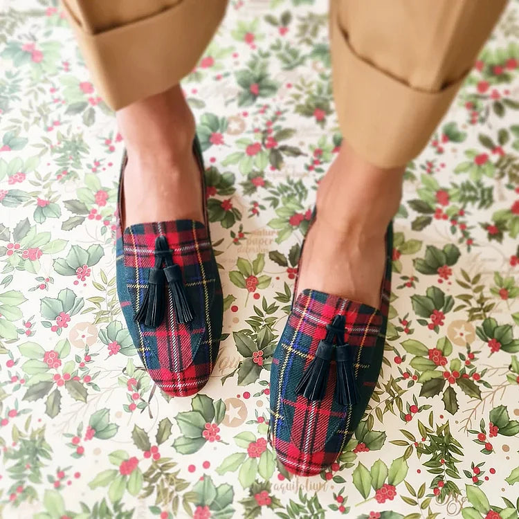 Susie | Scottish chic loafers with tassels