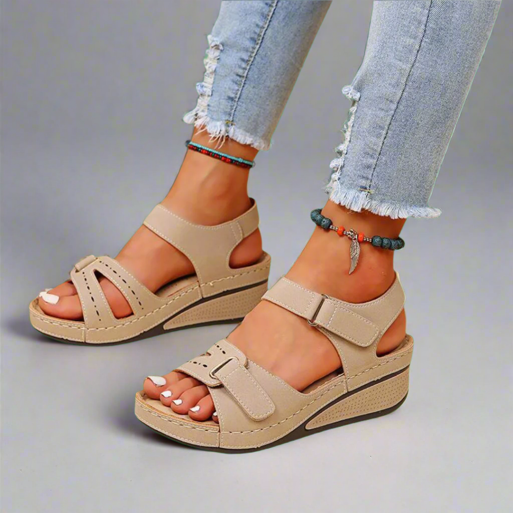 Gudula | Elegant orthopaedic sandals made from soft premium material for pain-free summer days