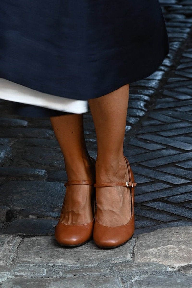 Caella™ | Everyday Sandals with Low Heel